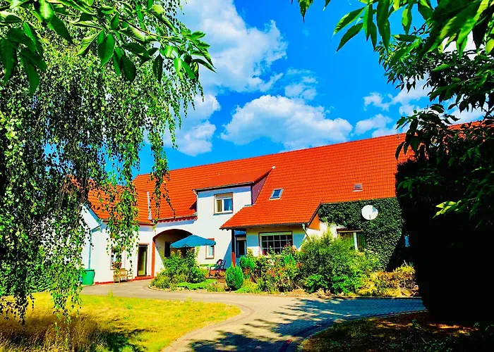 Top-moderne Und Auf Frueherem Wunderschoenen Bauernhof Im Elbe-elster-kreis In Brandenburg Bei Herzberg-elster, Schoenewalde, Holzdorf * Schönewalde